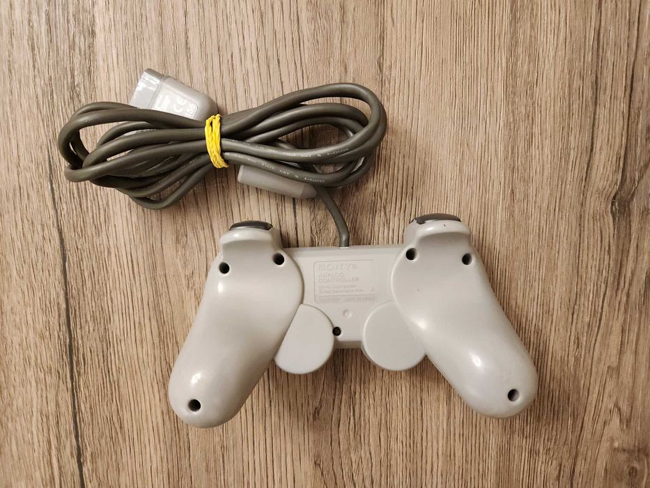 PlayStation 1 (PS1) Audiofil (SCPH-1002) - complet functional