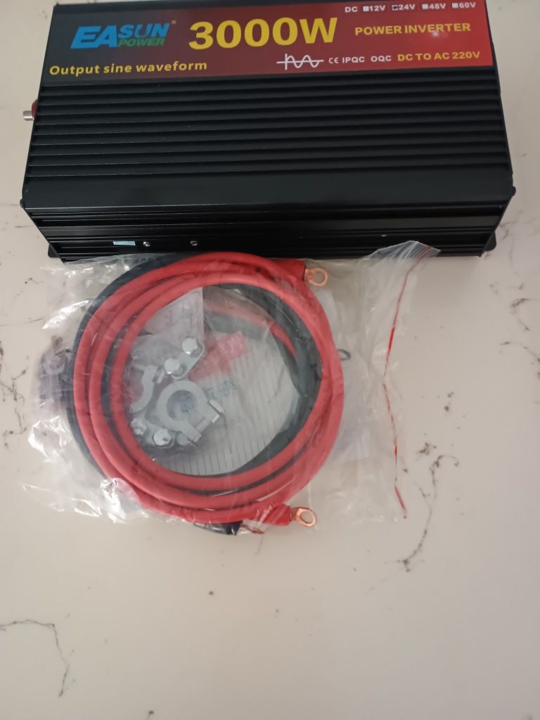 ИНВЕНТОР 24v-220v СИНУСОИДЕН НОВ за камион