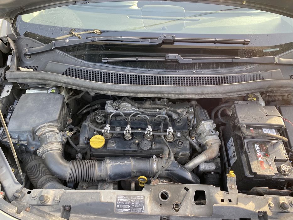 Compresor climă Opel Meriva B 1.7 cdti 2011