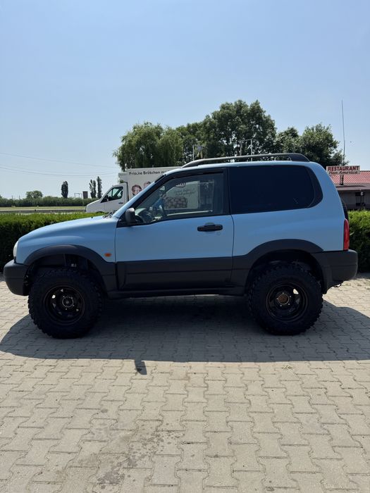 Suzuki Grand Vitara 2.0 Benzină