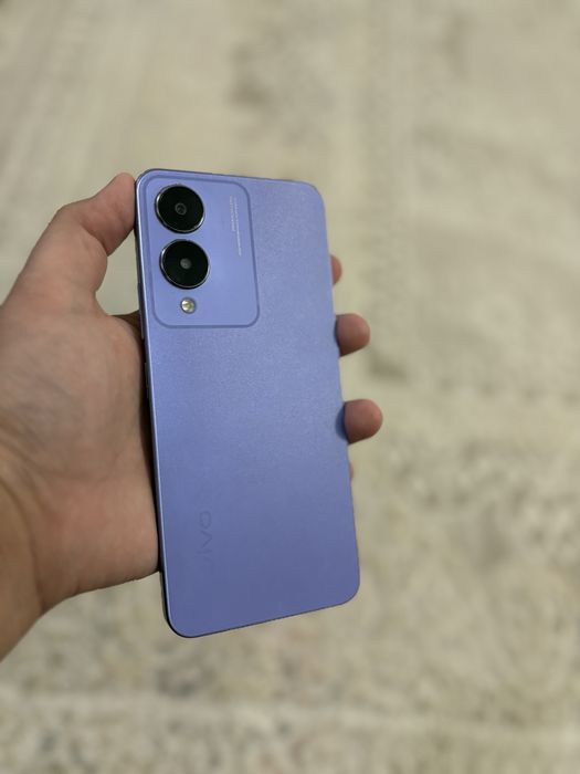 Vivo U17s — почти новый, 128 ГБ