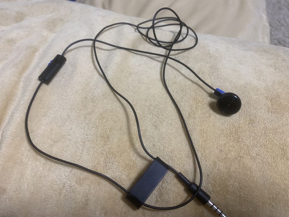 Casti PS4 pentru controler originale PS