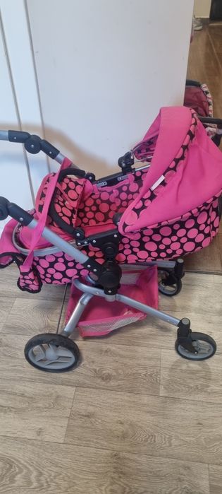 Количка за кукли