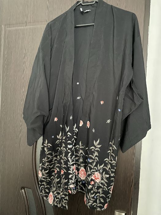 Vand kimono de dama, marca Divided, marimea S