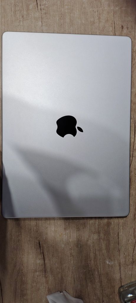 Macbook Pro M4 14inch 2025