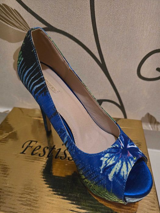 Дамски официални обувки- размер 38