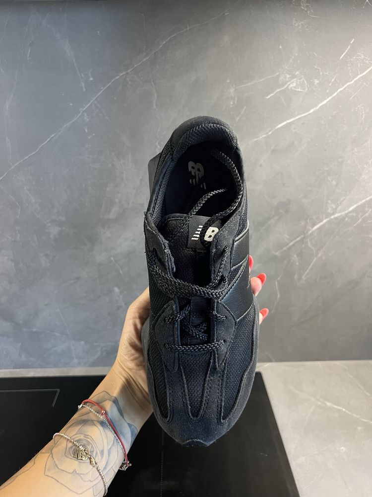 Маратонки New Balance 327 Shoes