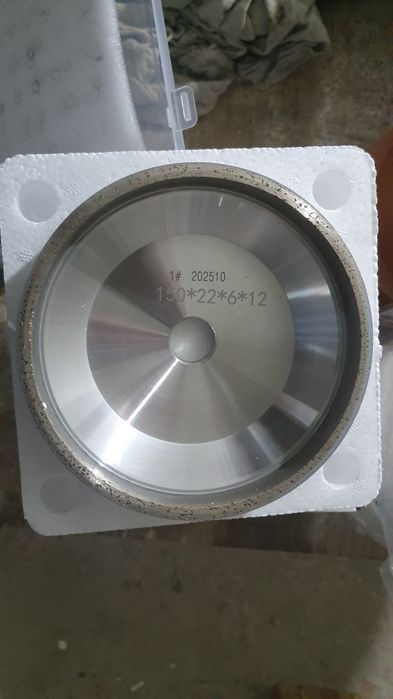 Янги еврокромка станок сотилади. НАРХИ 15000.