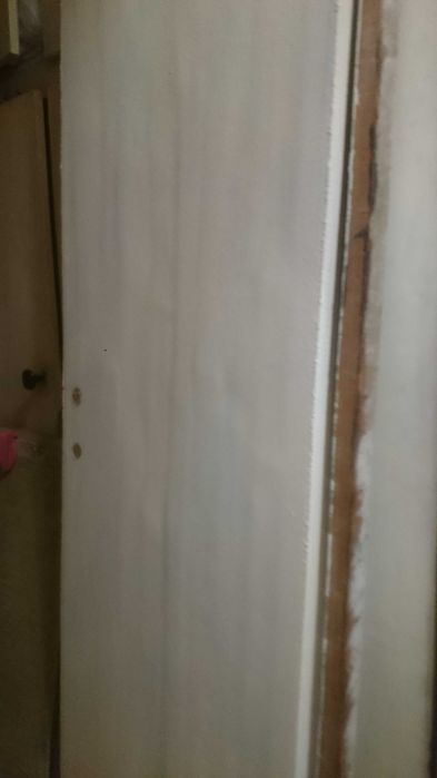 Межкомнатные двери б/у, крашенные