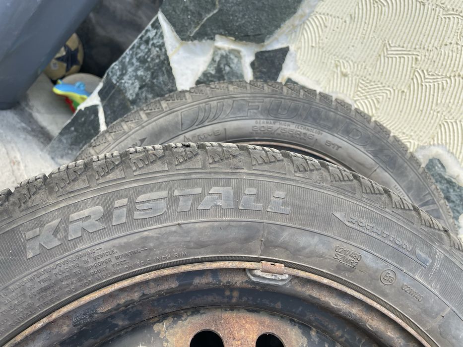 Honda 16 цола зимни гуми