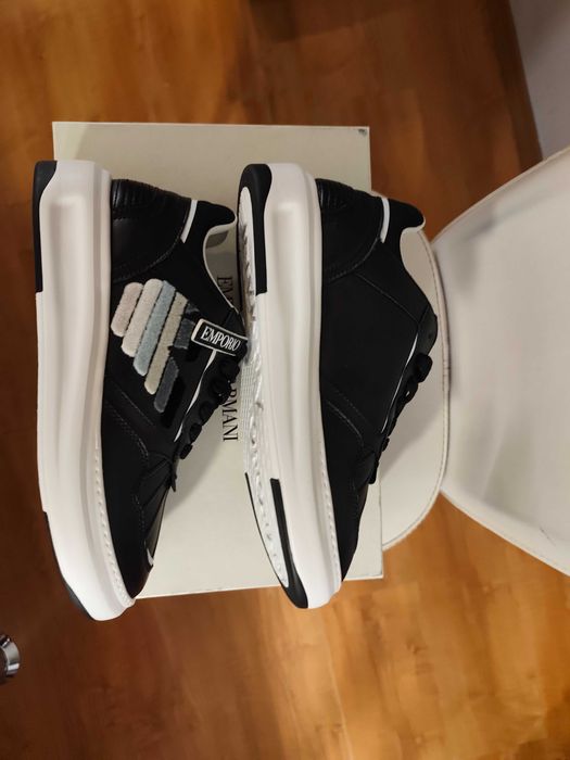 Дамски спортни обувки Armani Exchange