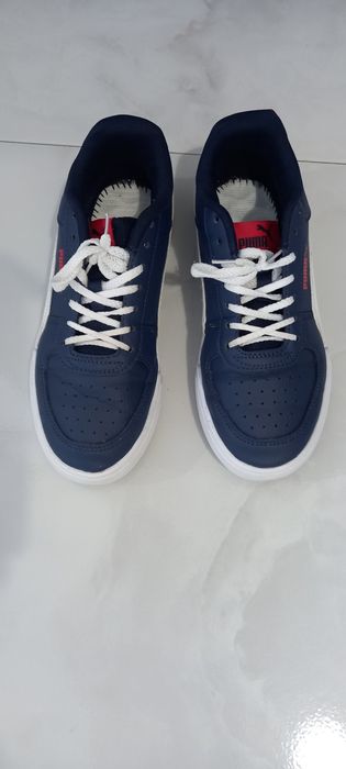 Vând încălțăminte Puma