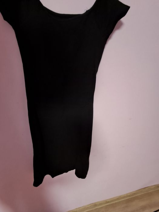 Vând rochiță vara