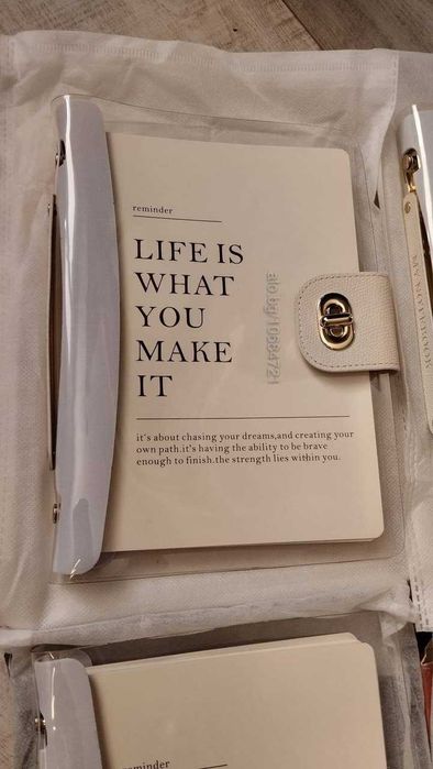 Луксозен тефтер в 3 цвята за подарък