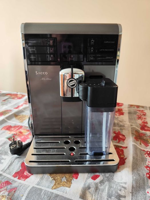 Кафе автомат Saeco