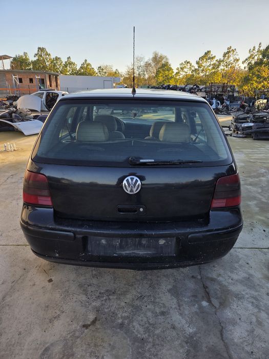 Golf 4 1.9 TDI 90кс. (На части)