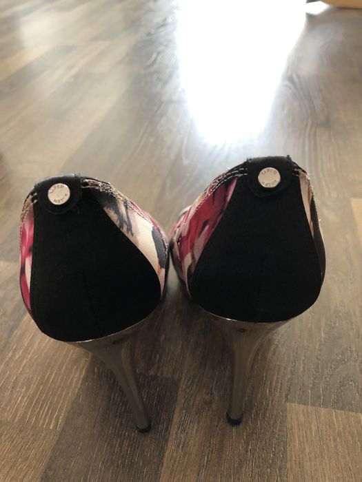 Pantofi Karen Millen