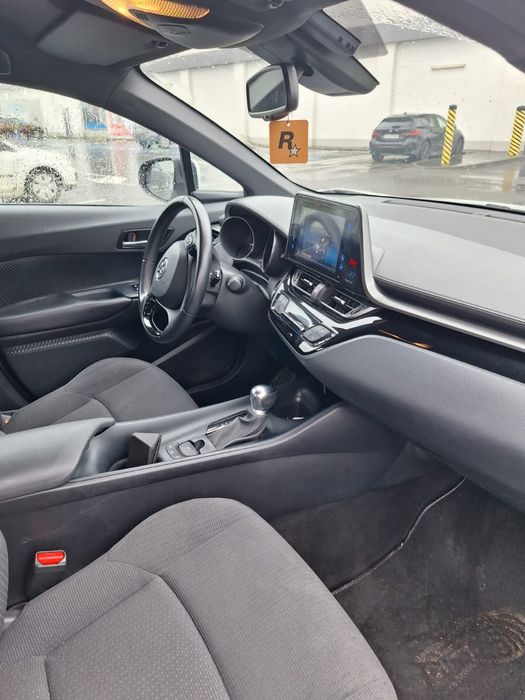 Toyota C-HR Hybrid Dynamic 2019