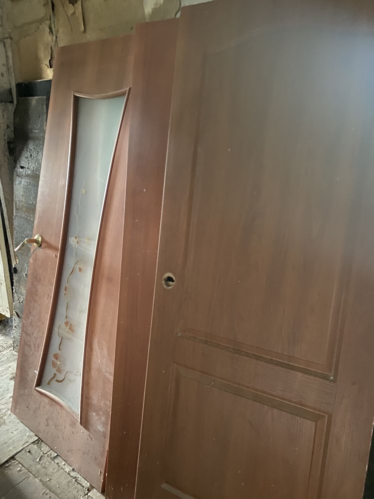 продам междукомнатные двери