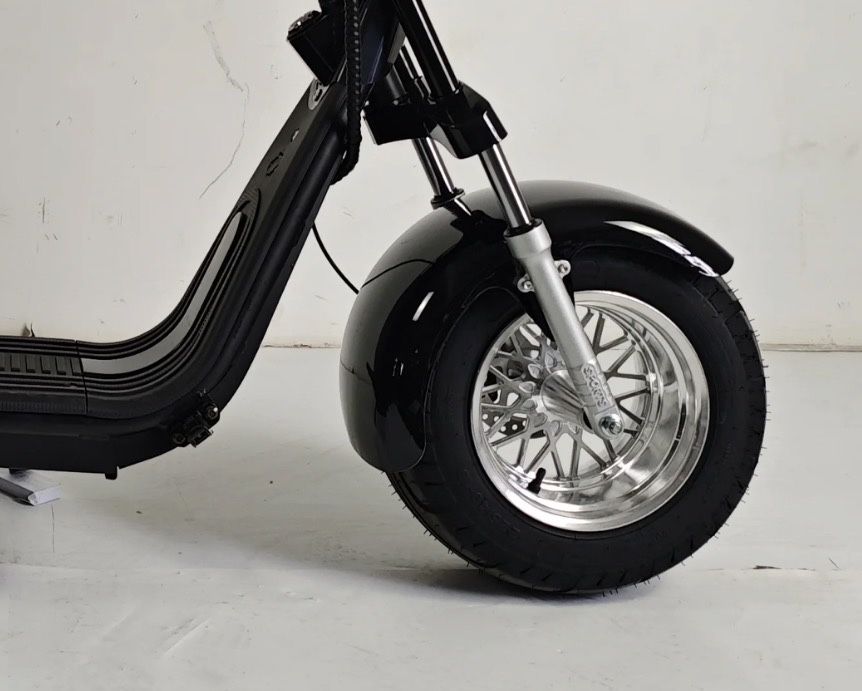 Scuter Electric S18 fara permis