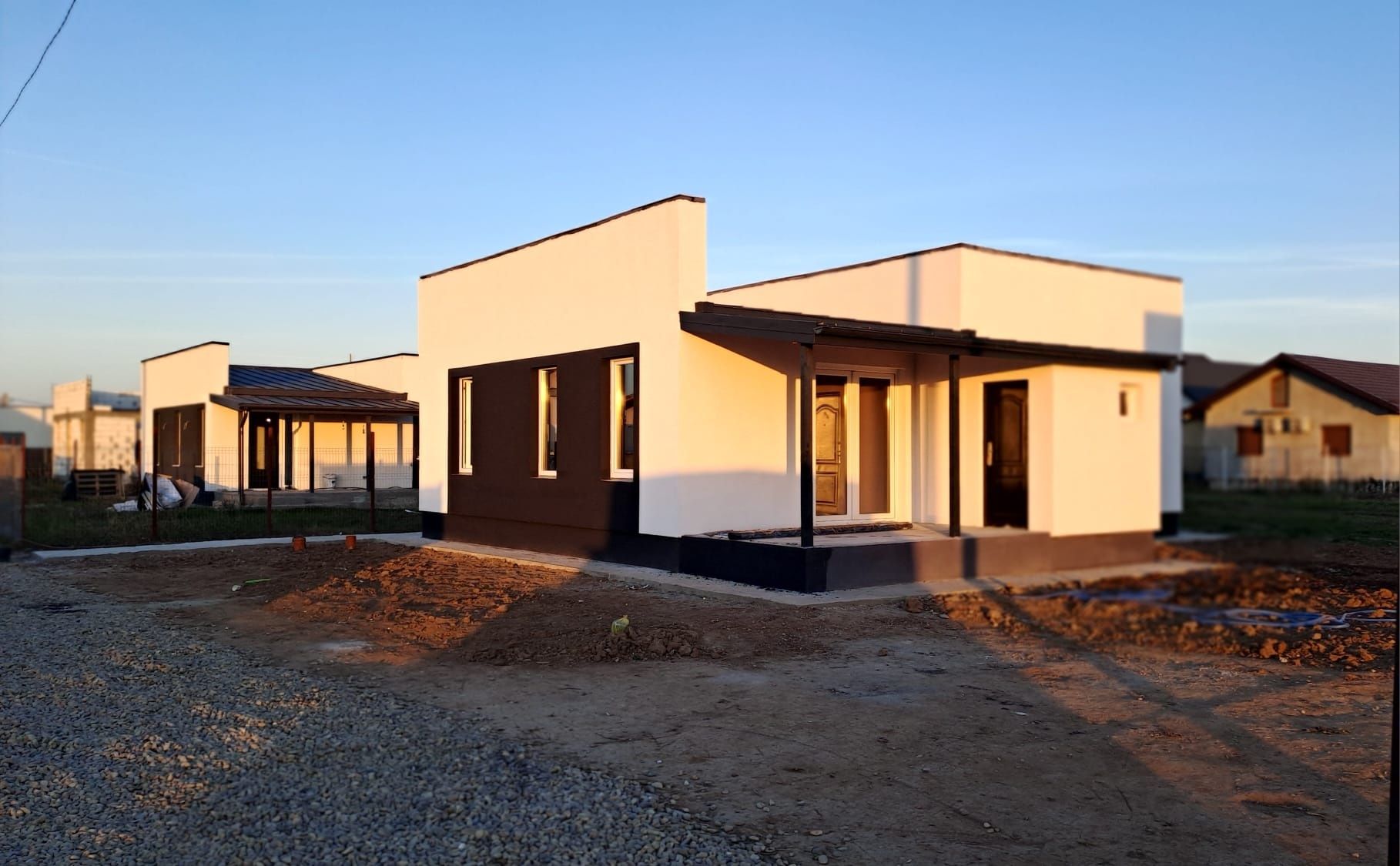 Casa noua 14 km de Bucuresti.
