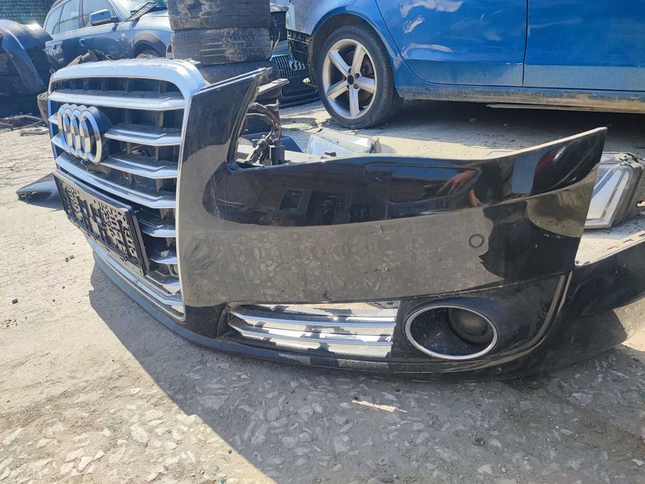 Оборудвана предна броня Audi A8 D4 4H 2013г с решетки за дистроник