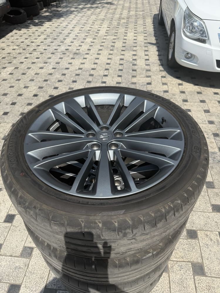 Leapmotor C 16 diska balon radnoy 7 min km yurgan yengi xolatda