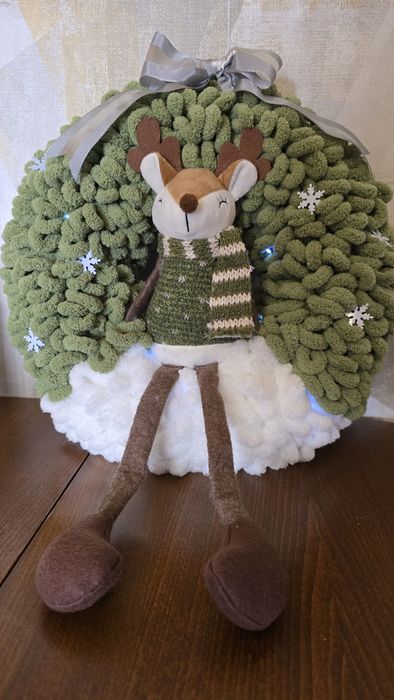 Пухкав Коледен венец