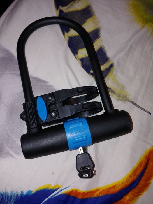 BBB BBL-28 antifurt bicicleta incuietoare U-VOULT cu 2 chei
