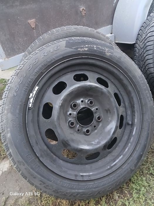 Cauciucuri Pirelli de iarna 4 buc 195/55/R16