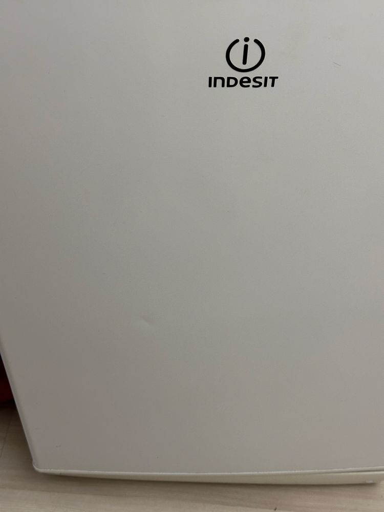 Морозильник Indezit