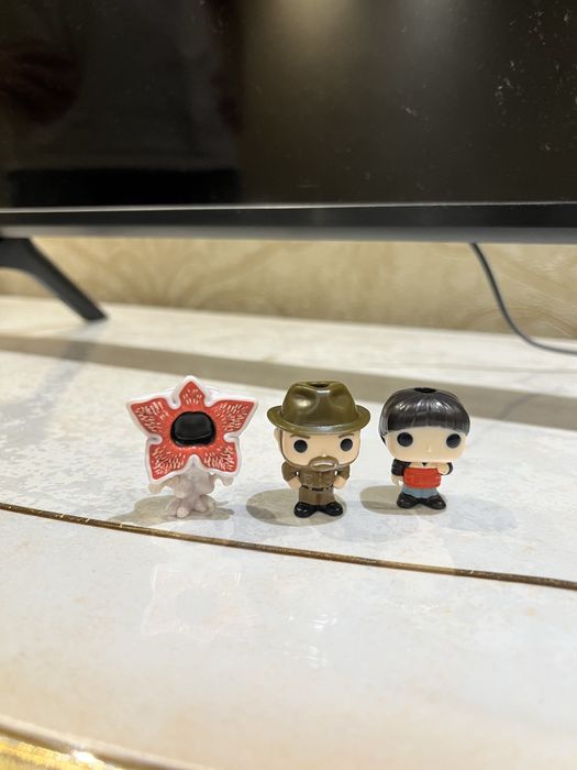 фигурки из очень странных дел киндер джой