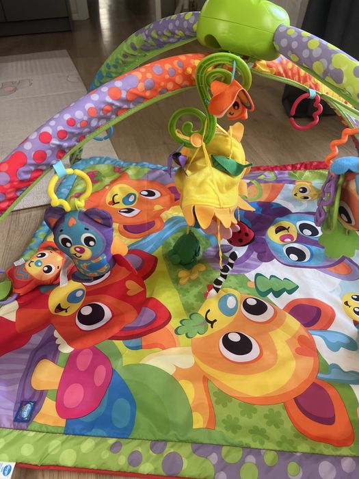 Активна гимнастика за бебе Playgro