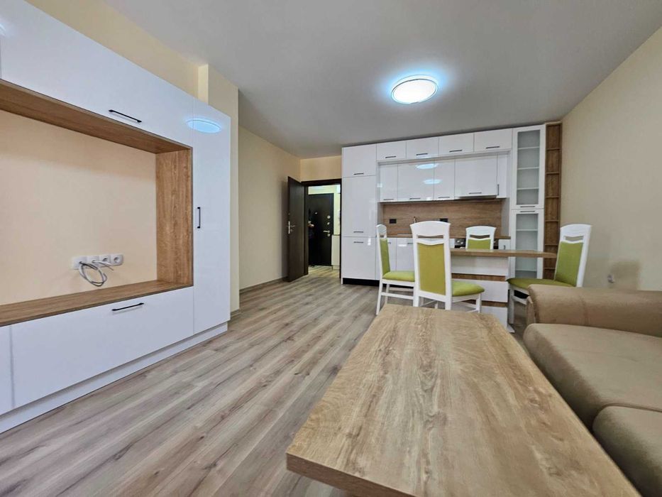 Дава се под наем Двустаен апартамент в Пловдив, Мараша - 75 кв.м за 510 € - Снимка #2