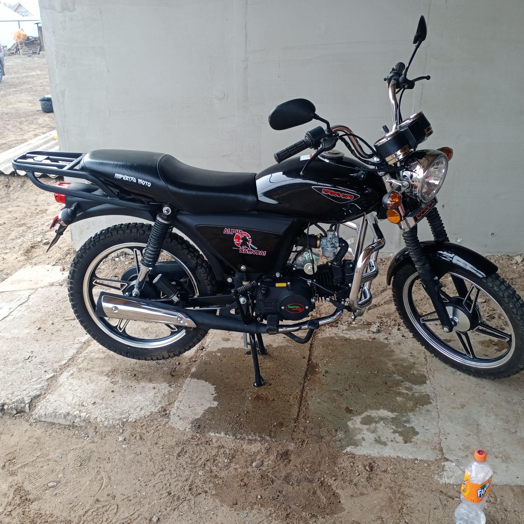 Мотоцикл Alpha Racer