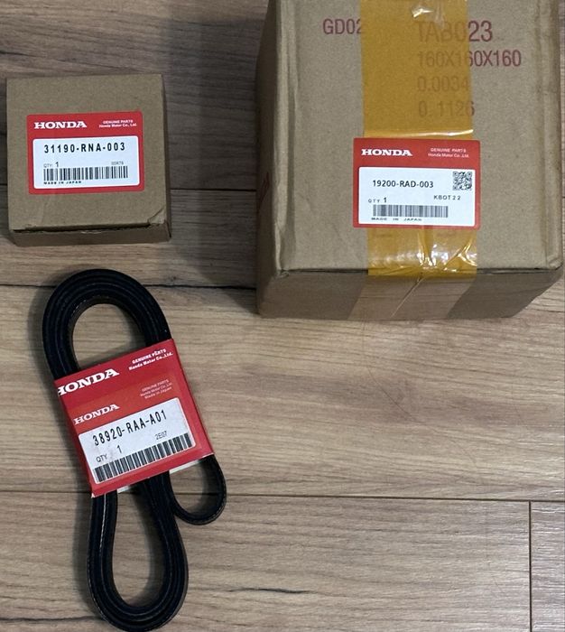 Водна помпа ремък и ролка за Honda