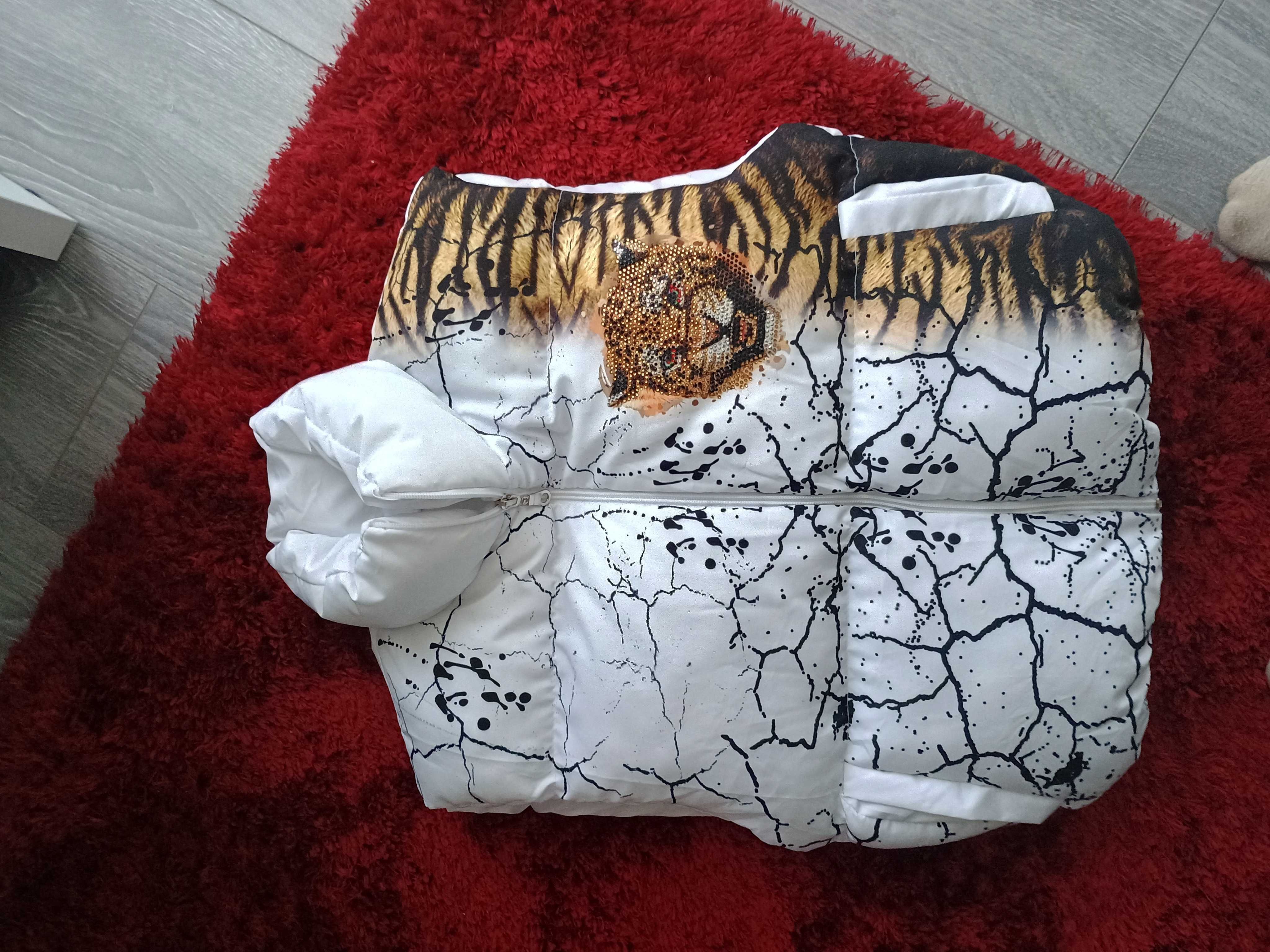 Vesta scurta damă