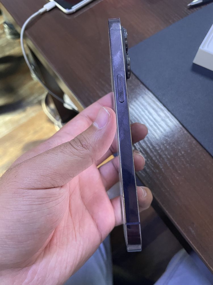 Iphone 14 pro rangi purple