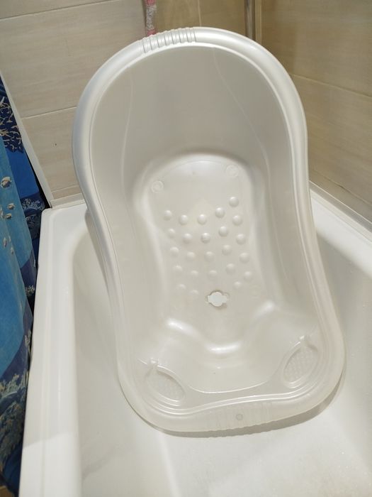 Продам детскую ванночку