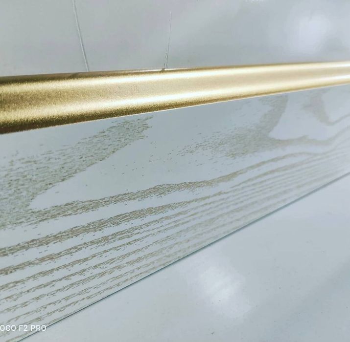 Bosh to‘lovsiz Zamon_Premium dan plintus zakaz asosida xarid qiling