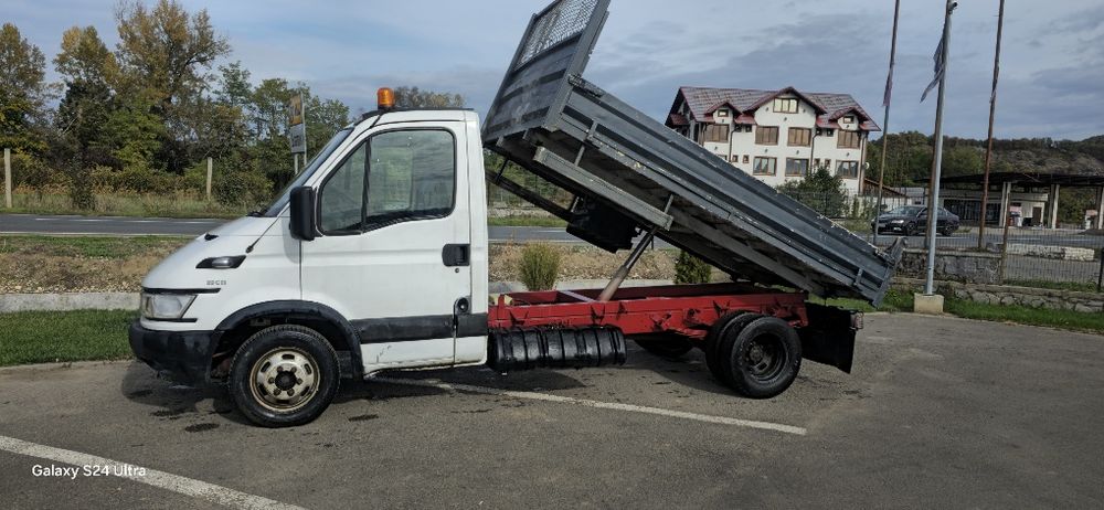 Vand Iveco Basculabil