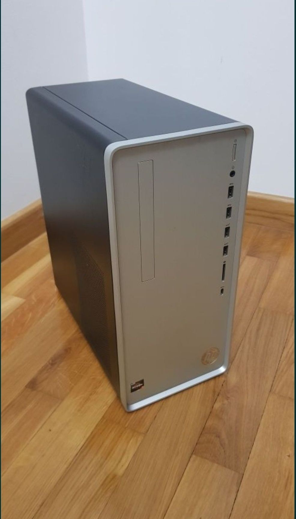 Calculator Sistem Gaming HP AMD Ryzen™ 7-3700X, 512 GB , Căsti gaming
