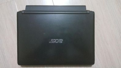 Vand Laptop Acer/ Schimb cu iPhone