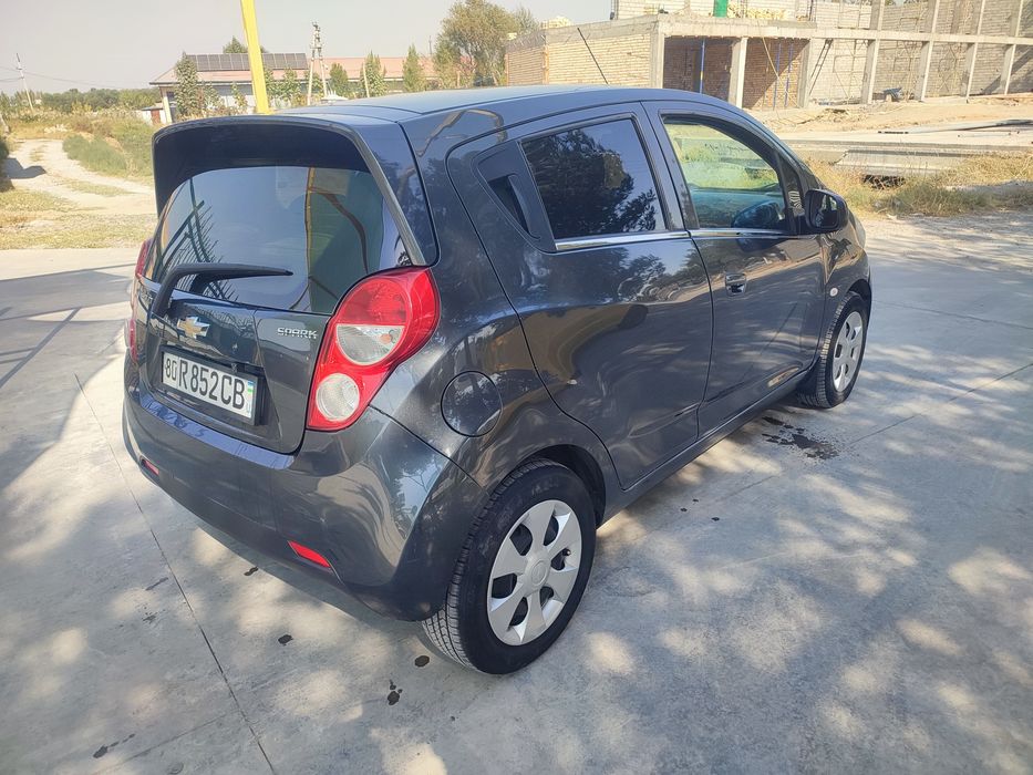 Спарк сотилади срочно холати Зур