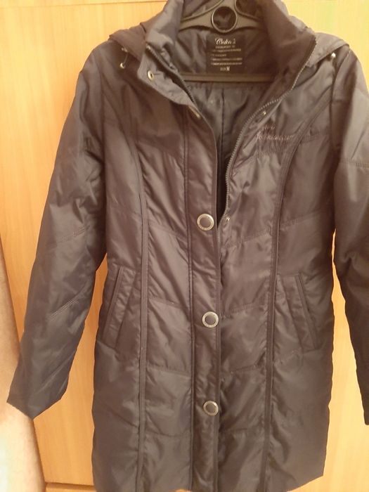 Отдам недорого пуховик натуральный наполнитель