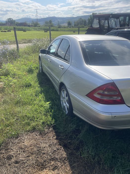 Mercedes c220 defect