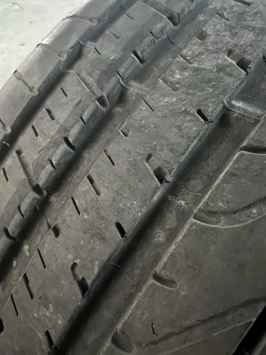Pirelli P zero 255/40/R19 96w Runflat