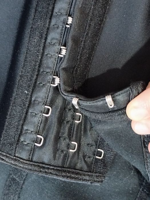 продам корсет утягивающий