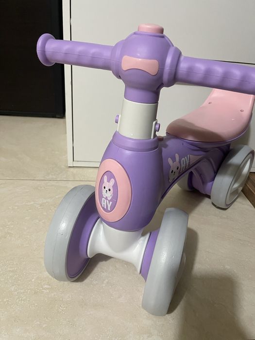 Tricicleta ride on cu melodii