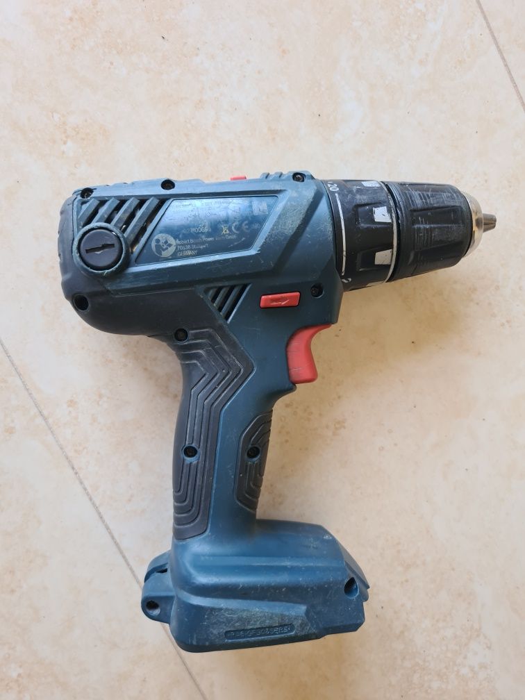 Bosch GSR 18V-21 , GSB 1800 - masina de gaurit si insurubat